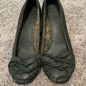 Highly Loved Black Wedges